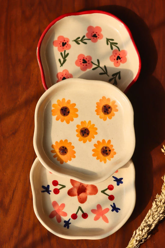 Set of 3 - Sweet Blooms handmade Dessert Plates with premium quality material