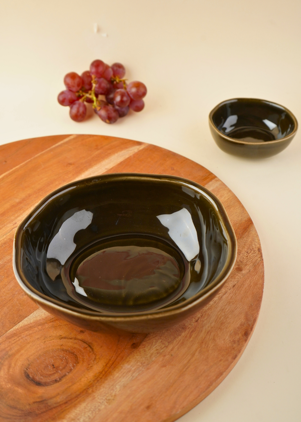 handmade black coal bowls set of two with glossy black color