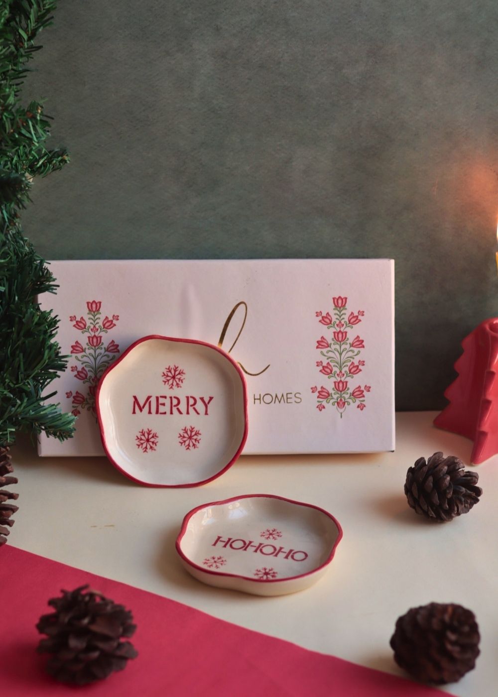 Merry & HOHOHO Handmade Dessert plate in a Gift Box made by ceramic
