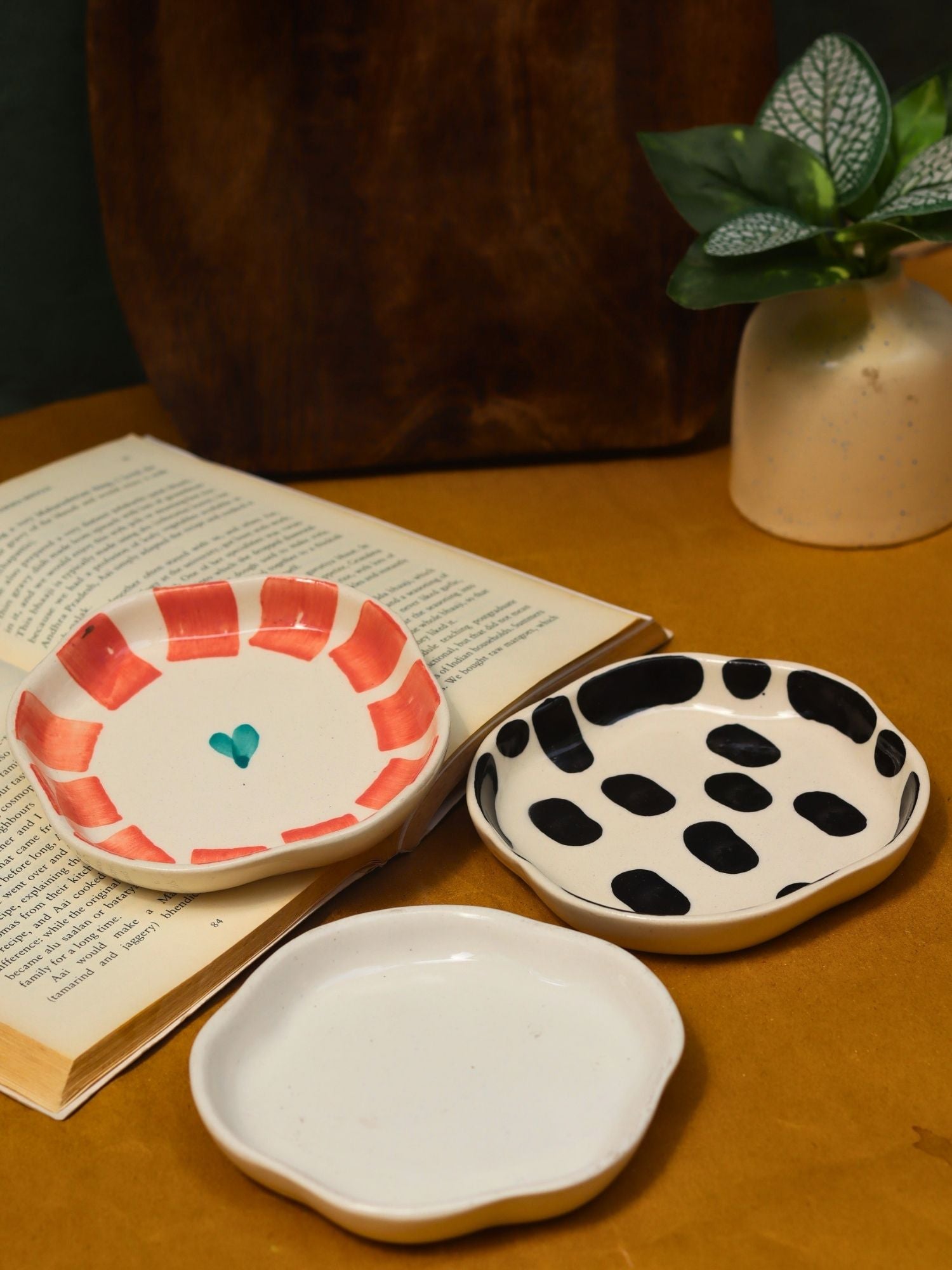Black blocks, White & Striped heart Handmade Dessert Plate - Set of 3 with premium quality material