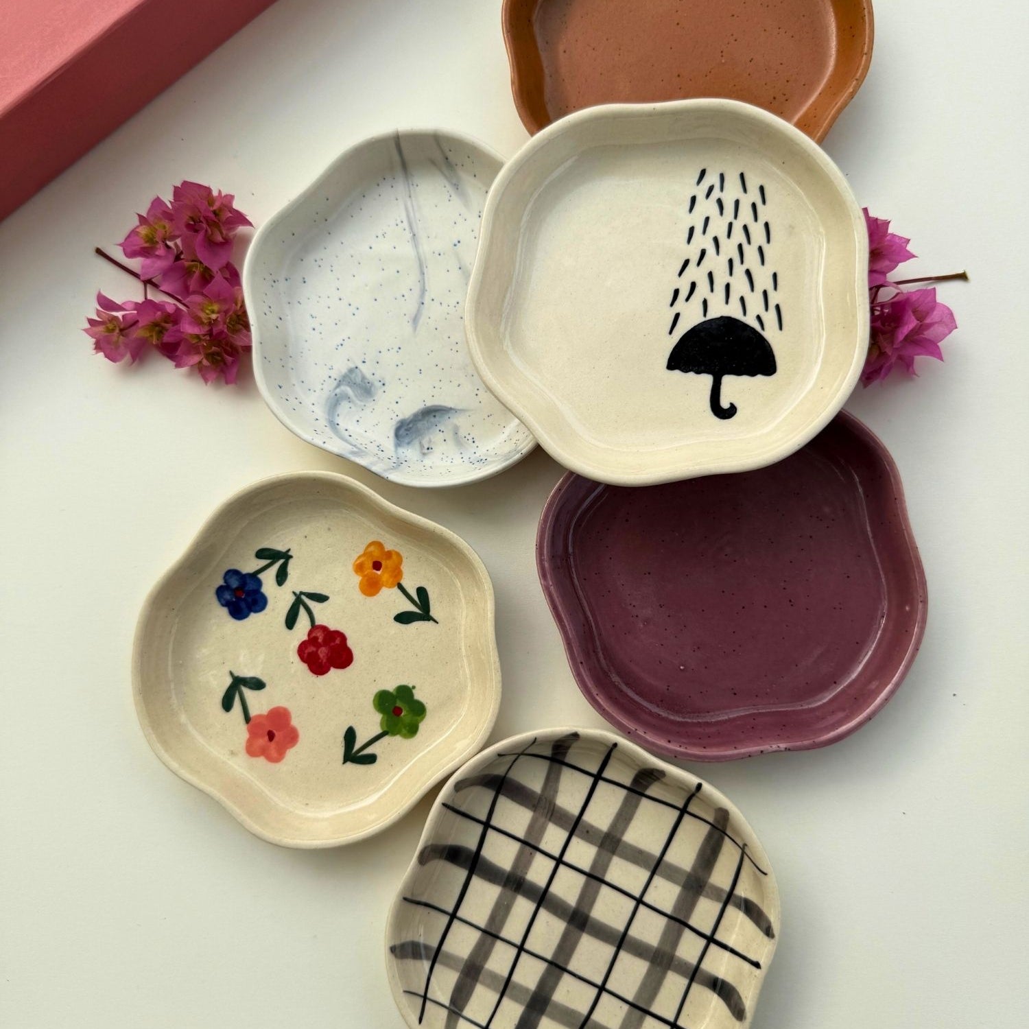 Set of 6 Classic treat handmade dessert plate (for the price of 5) made by ceramic