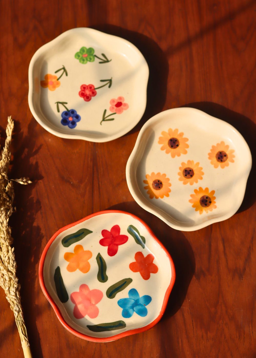 Set of 3 - Daisy Dreams Handmade Dessert Plates with premium quality material