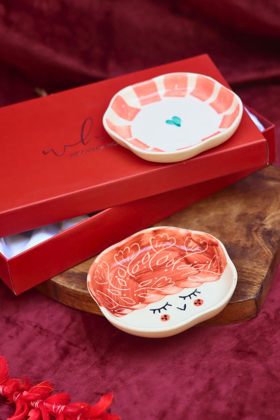 Tweety & Striped heart Handmade Dessert plate in a Gift Box made by ceramic