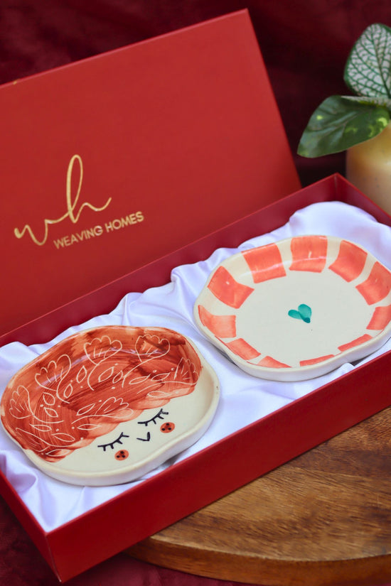Tweety & Striped heart Handmade Dessert plate in a Gift Box with premium quality material