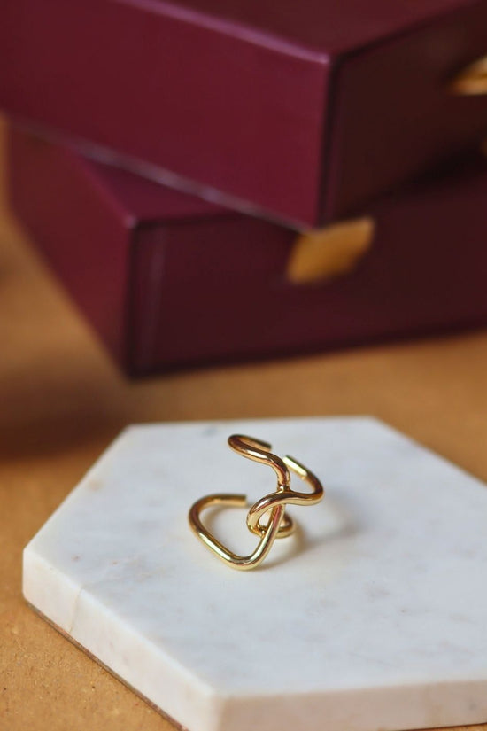Aurelia Statement Ring with premium quality material