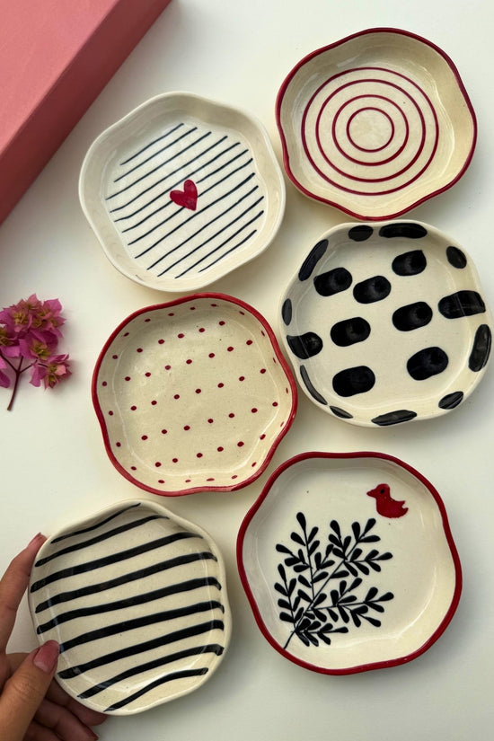 Set of 6 {red & black) handmade dessert plates (For the price of 5)