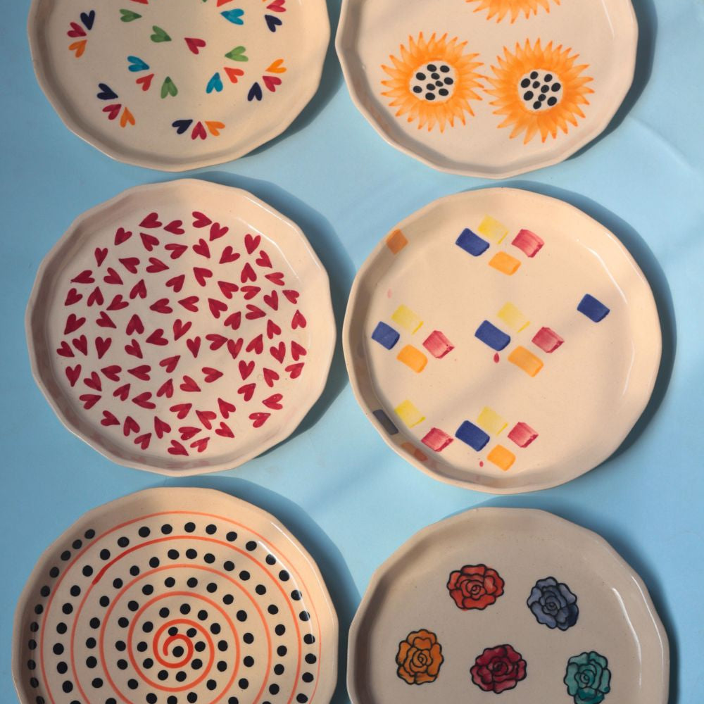 Set of 6 Heart & Floral Snack Plates (for the price of 5) made by ceramic