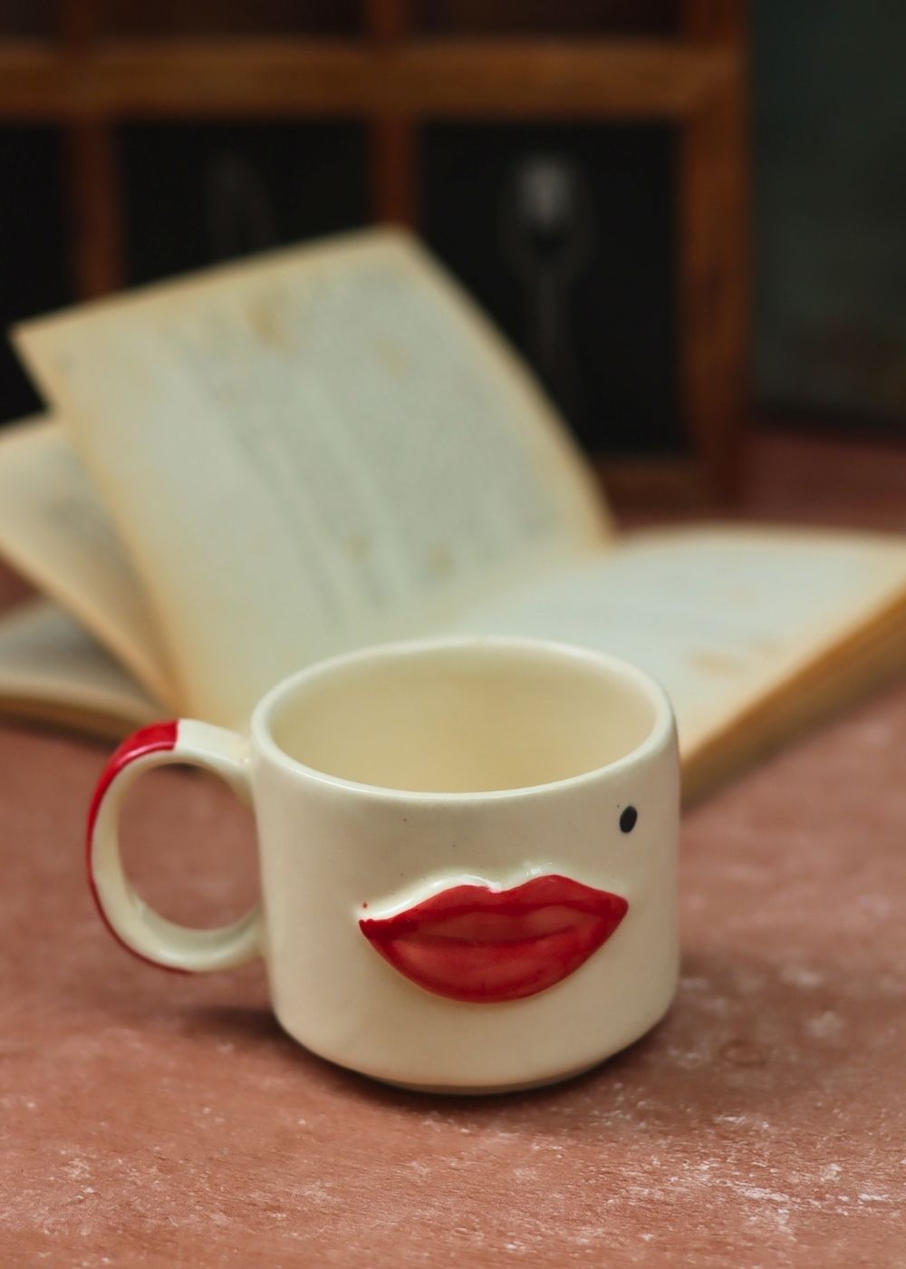 Kiss Mug handmade in India