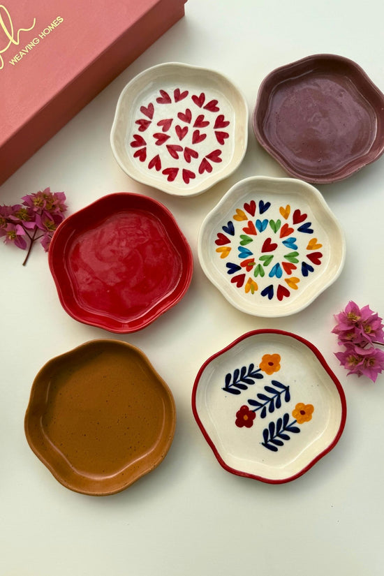 Set of 6 Best Selling Dessert Plates (For the Price of 5)