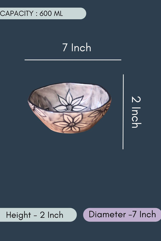 Grey Daisy Curry Bowl