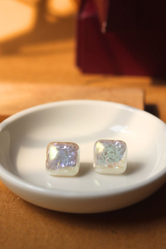 Cubic Sheen Earrings with premium quality material