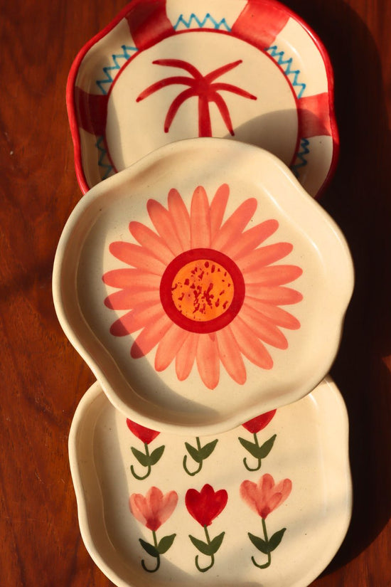 Set of 3 - Garden Grace Handmade Dessert plates with premium quality material