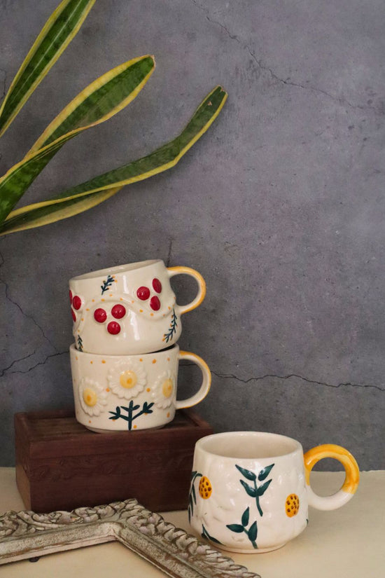 set of 3 ceramic mugs 