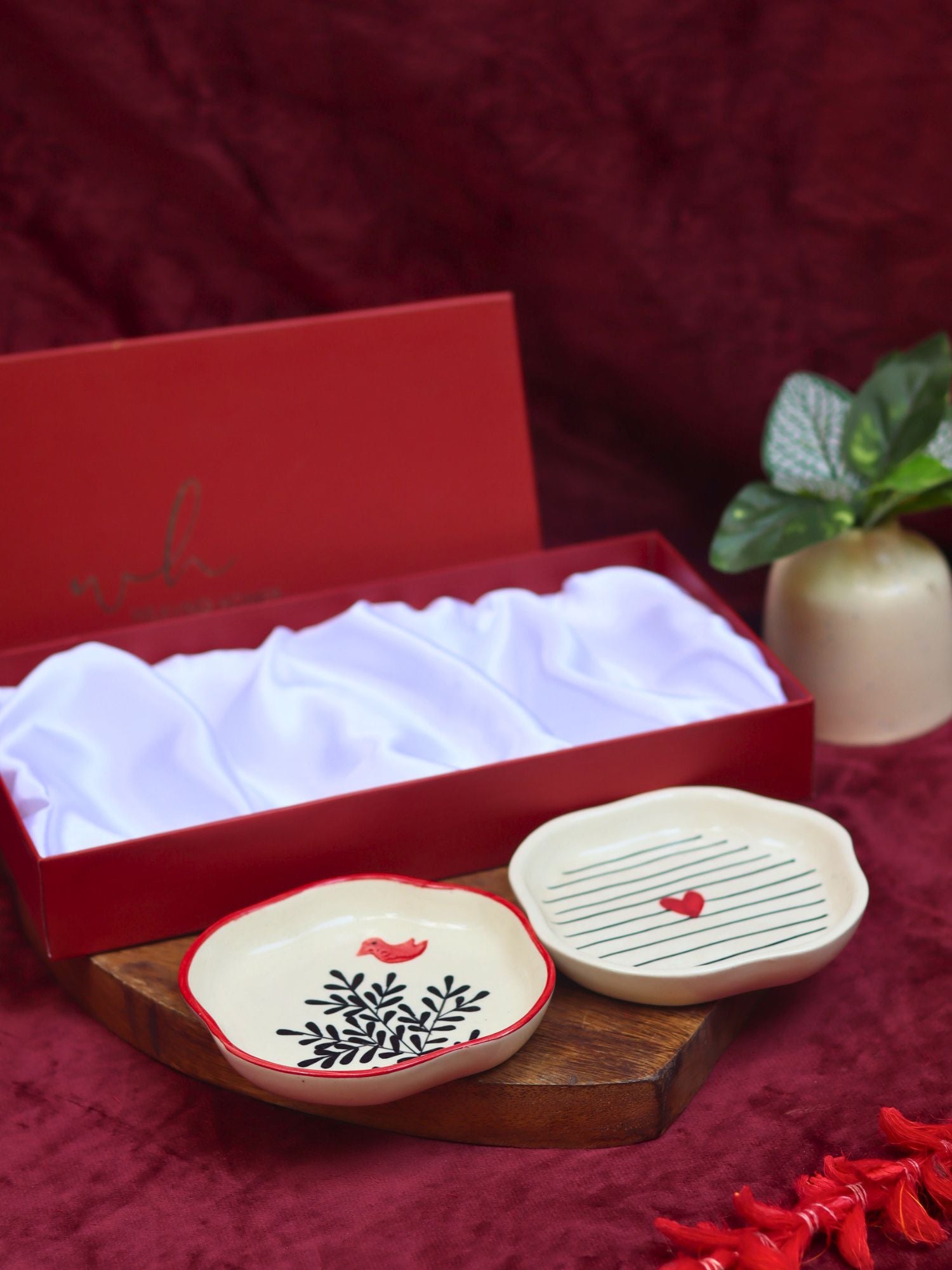 Birdie & Striped Heart Handmade Dessert plate in a Gift Box with premium quality material