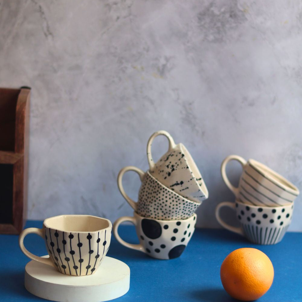 Set of 6 [Black&White] Handmade Mugs (For the price of 5) made by ceramic