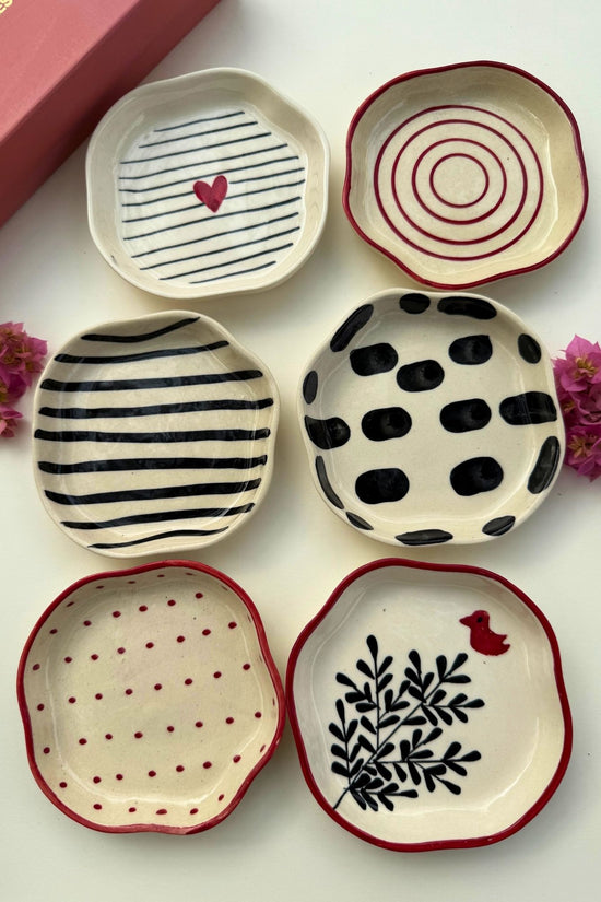 Set of 6 {red & black) handmade dessert plates (For the price of 5)
