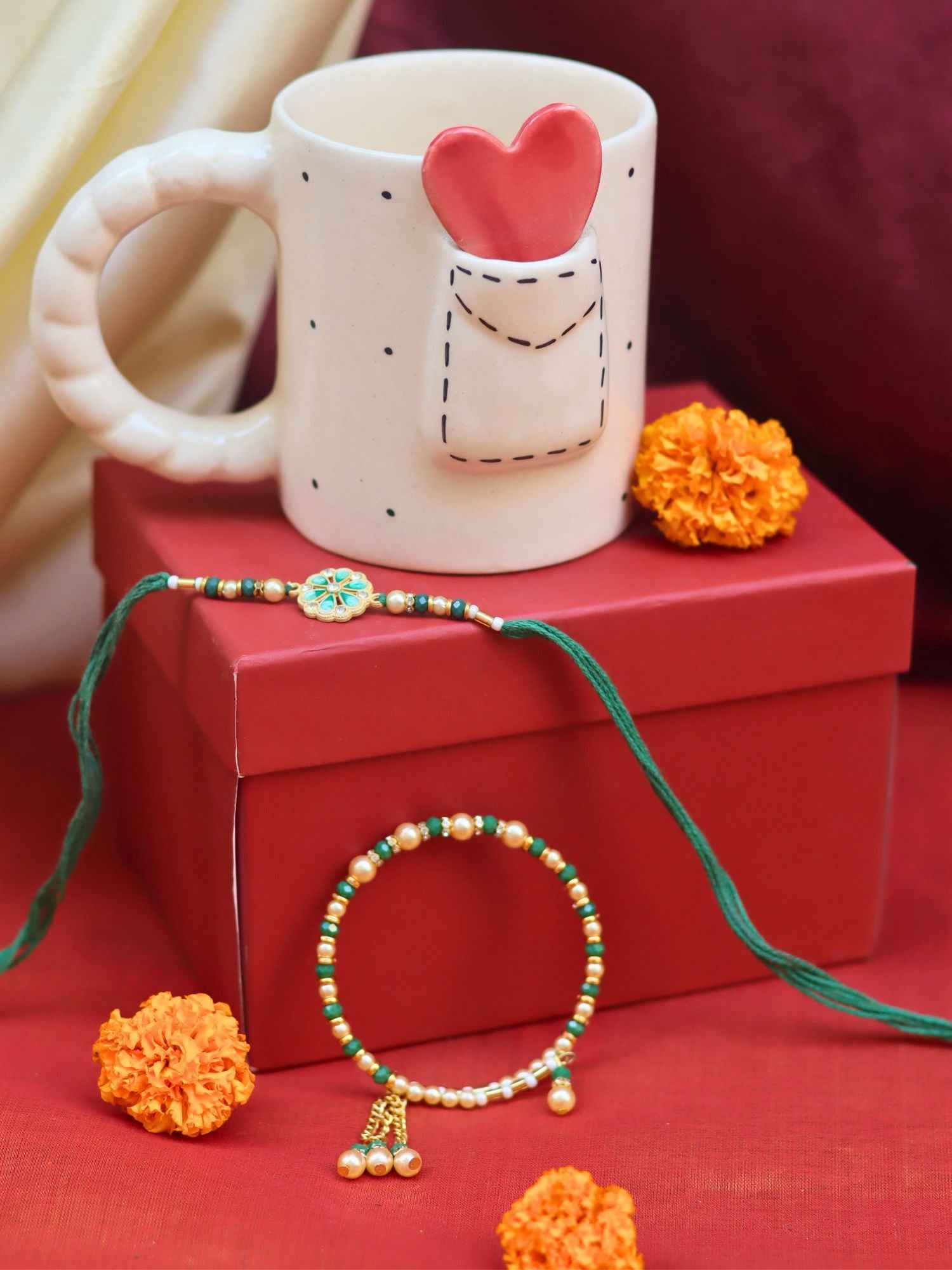 Love letter Bhaiya Bhabhi rakhi Gift Box