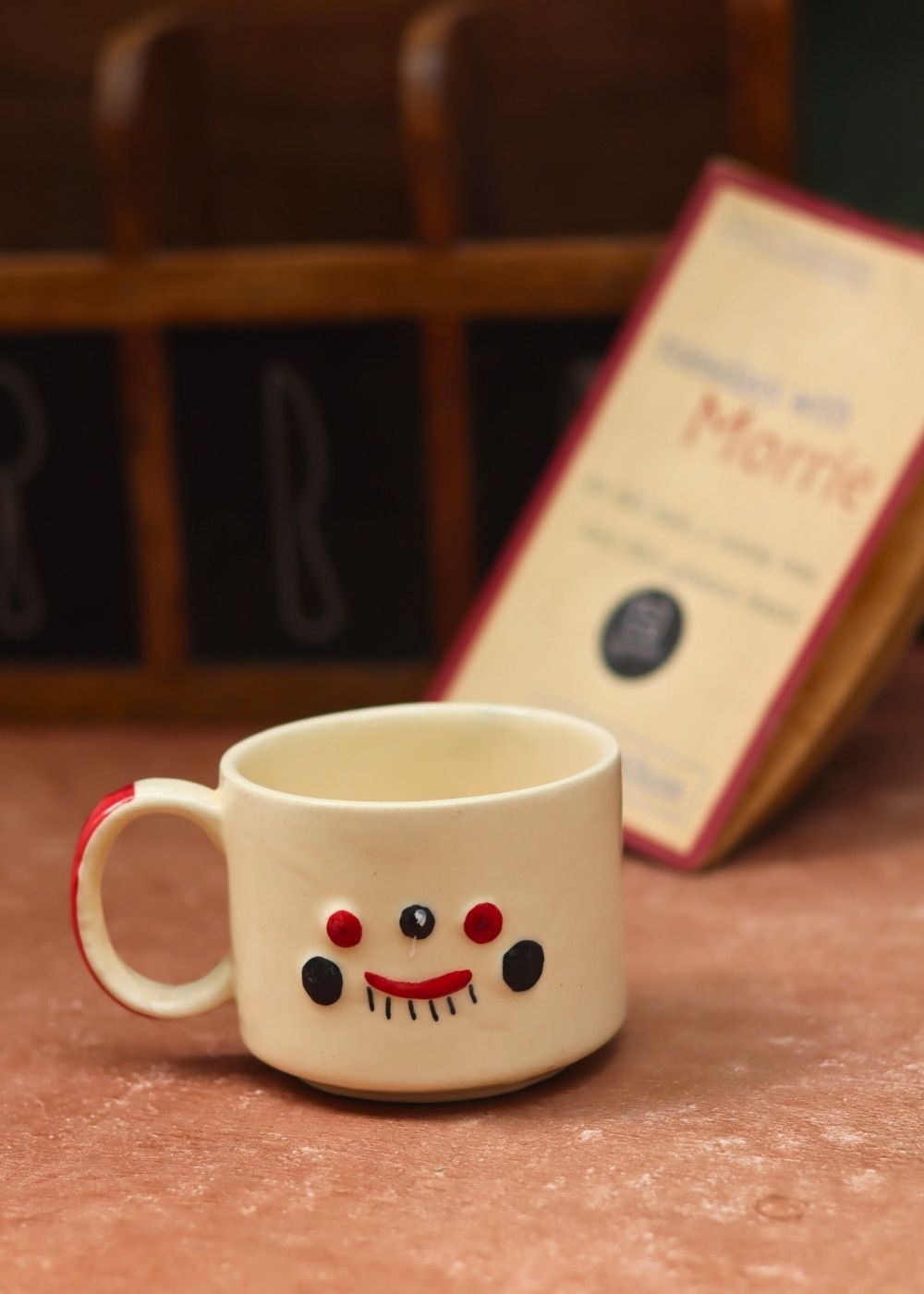 Quirky face mug with premium quality material