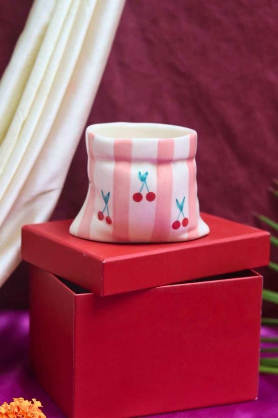 Striped Pouch Mug in a Gift Box