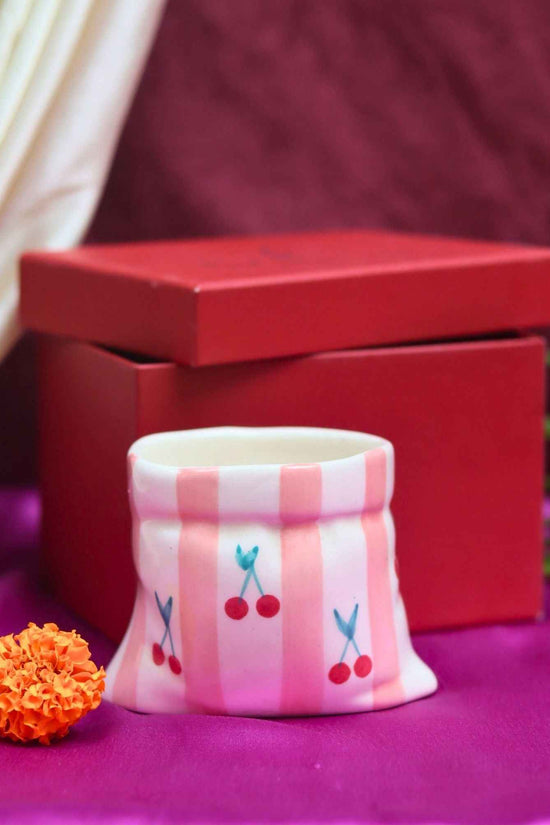 Striped Pouch Mug in a Gift Box
