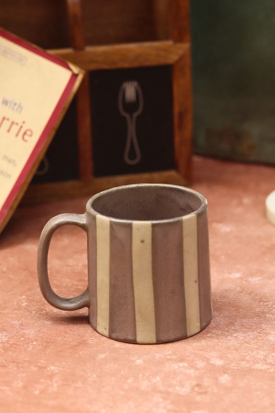 Basic grey striped mug made by ceramic