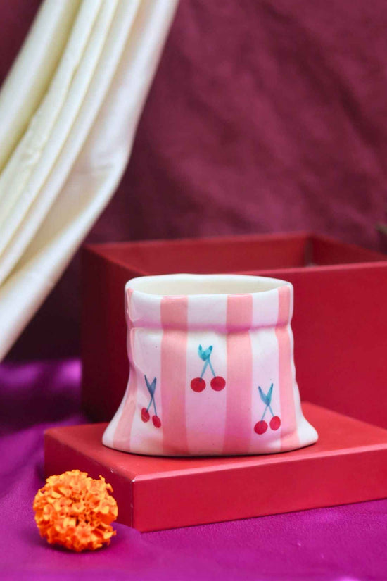 Striped Pouch Mug in a Gift Box