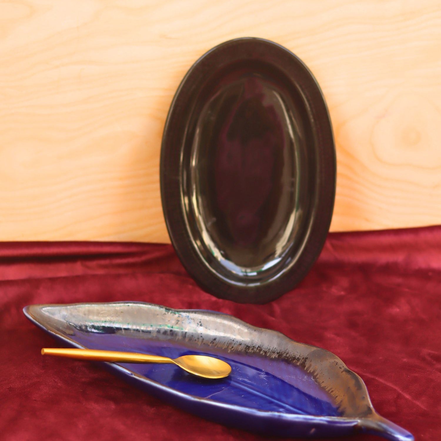 Handmade Set of 2 - Electric Blue leaf platter & Black oval platter combo