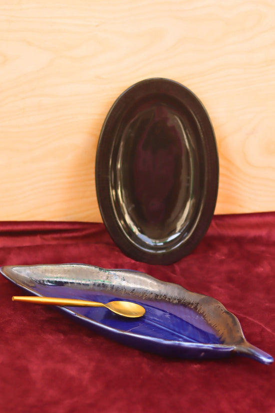 Handmade Set of 2 - Electric Blue leaf platter & Black oval platter combo