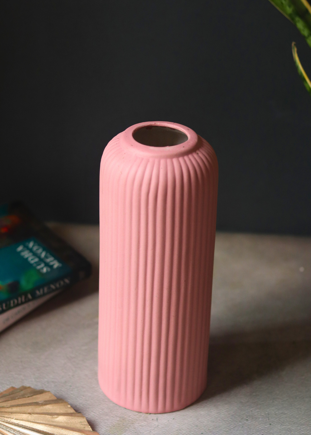 Pink ceramic tall flower pot for home decoratoin