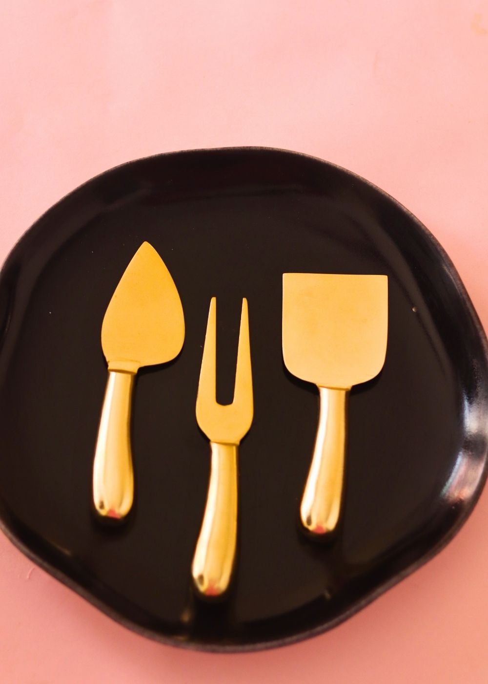 Golden Cheese Cutlery Set 