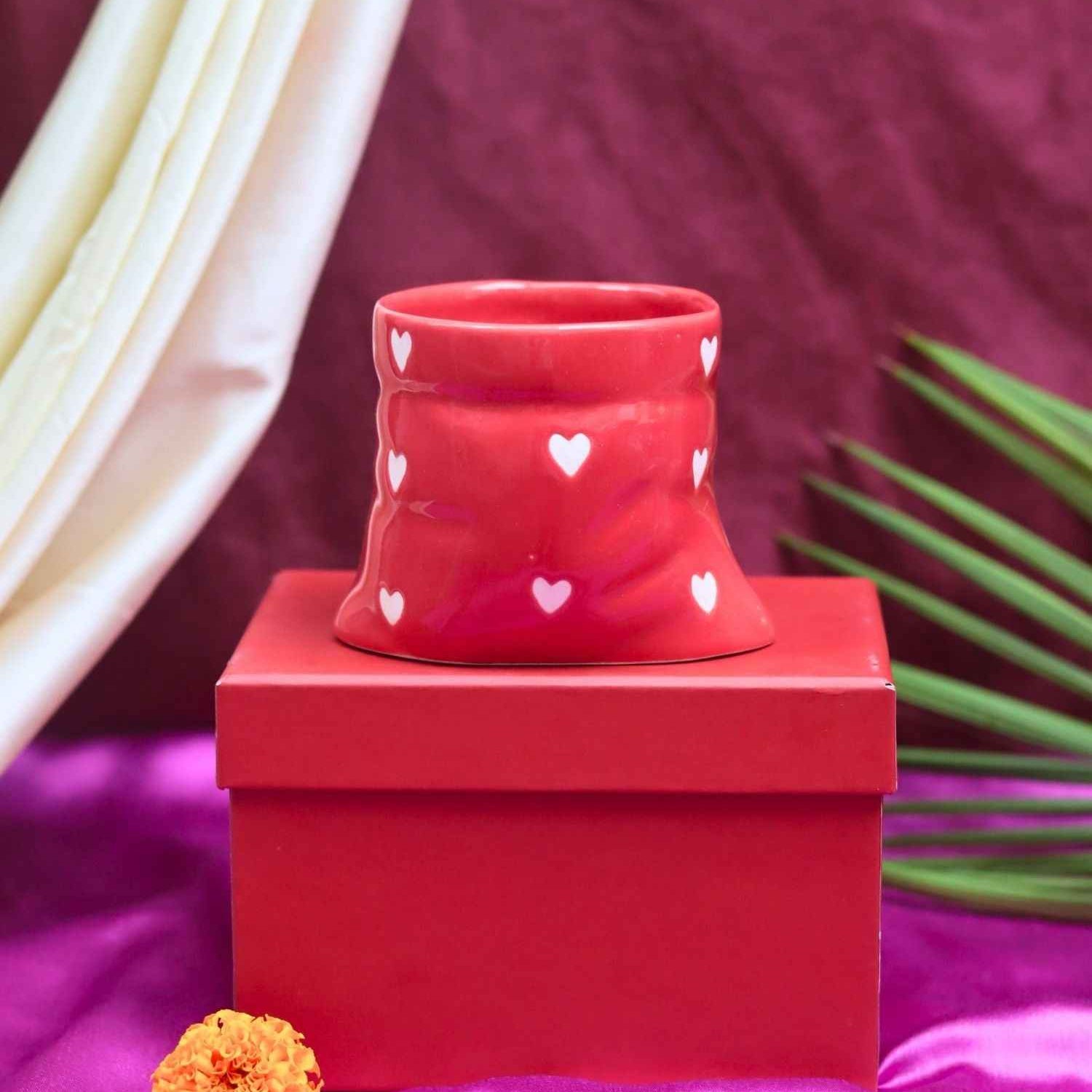 Red heart pouch Mug in a Gift Box