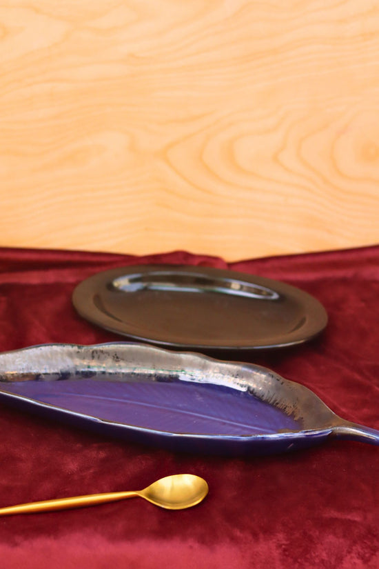 Set of 2 - Electric Blue leaf platter & Black oval platter combo made by ceramic