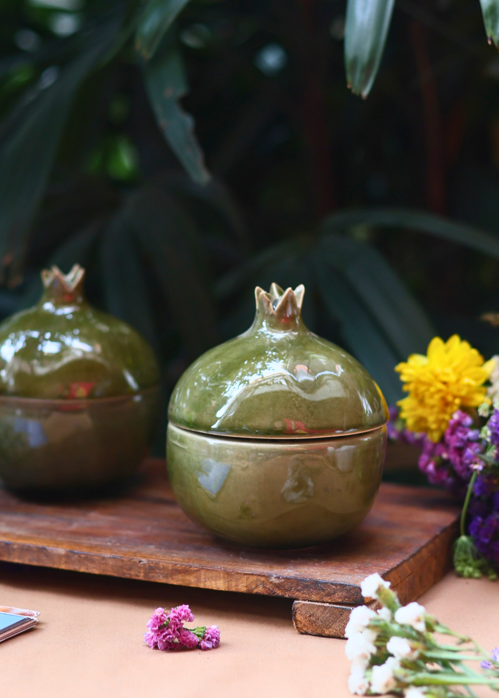 olive green anar jar with beautiful olive green color