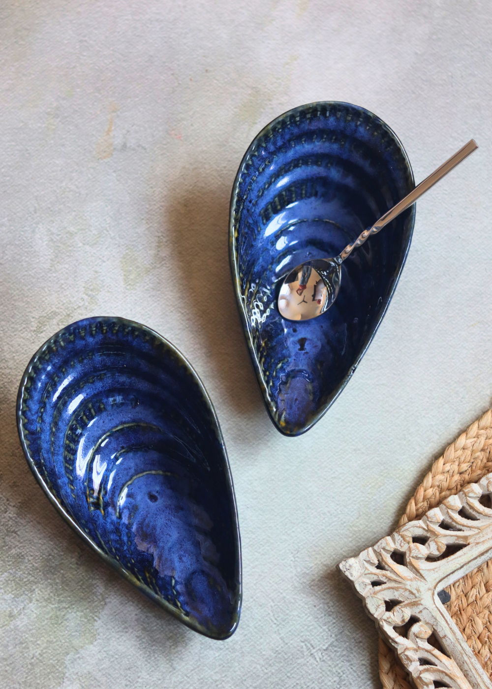 Stunning design ceramic blue bowls with spoon
