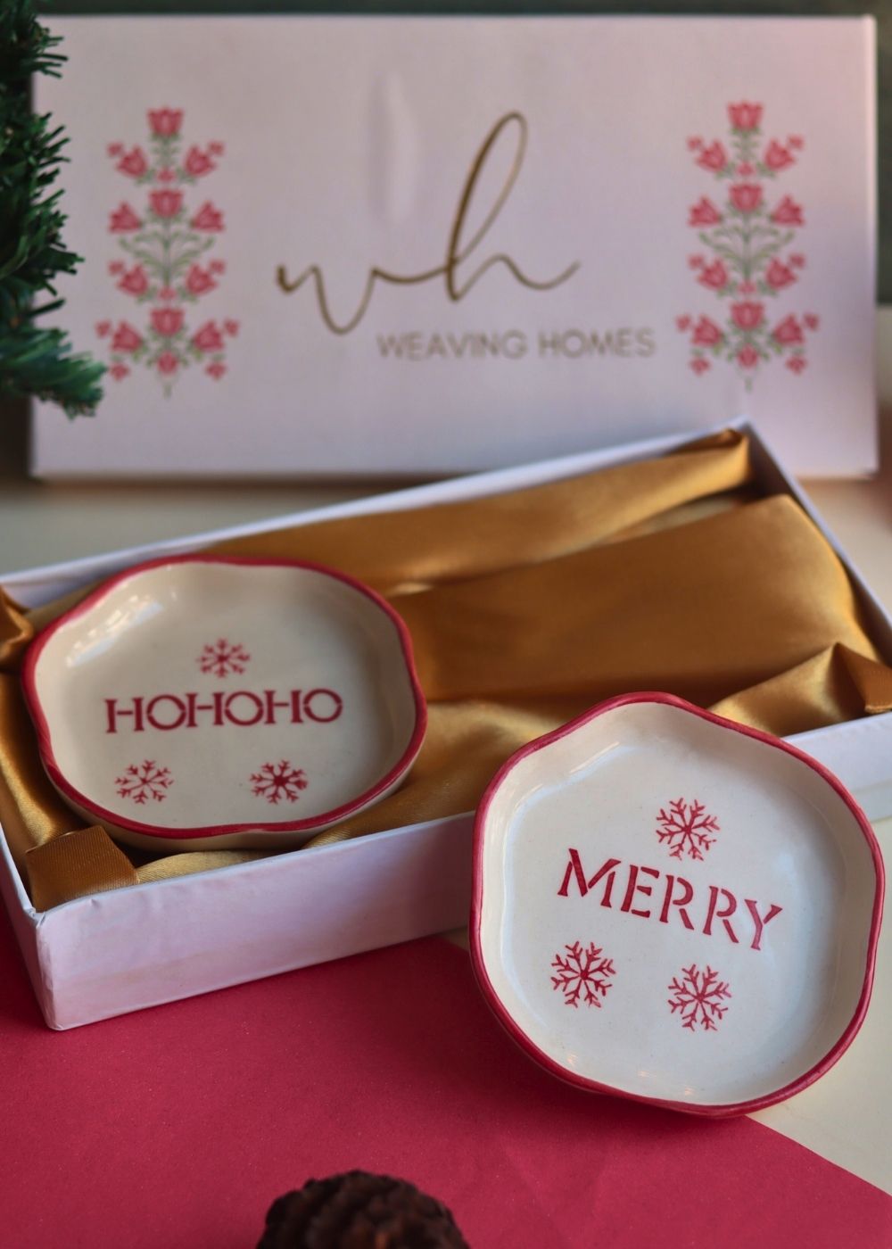 Merry & HOHOHO Handmade Dessert plate in a Gift Box handmade in india