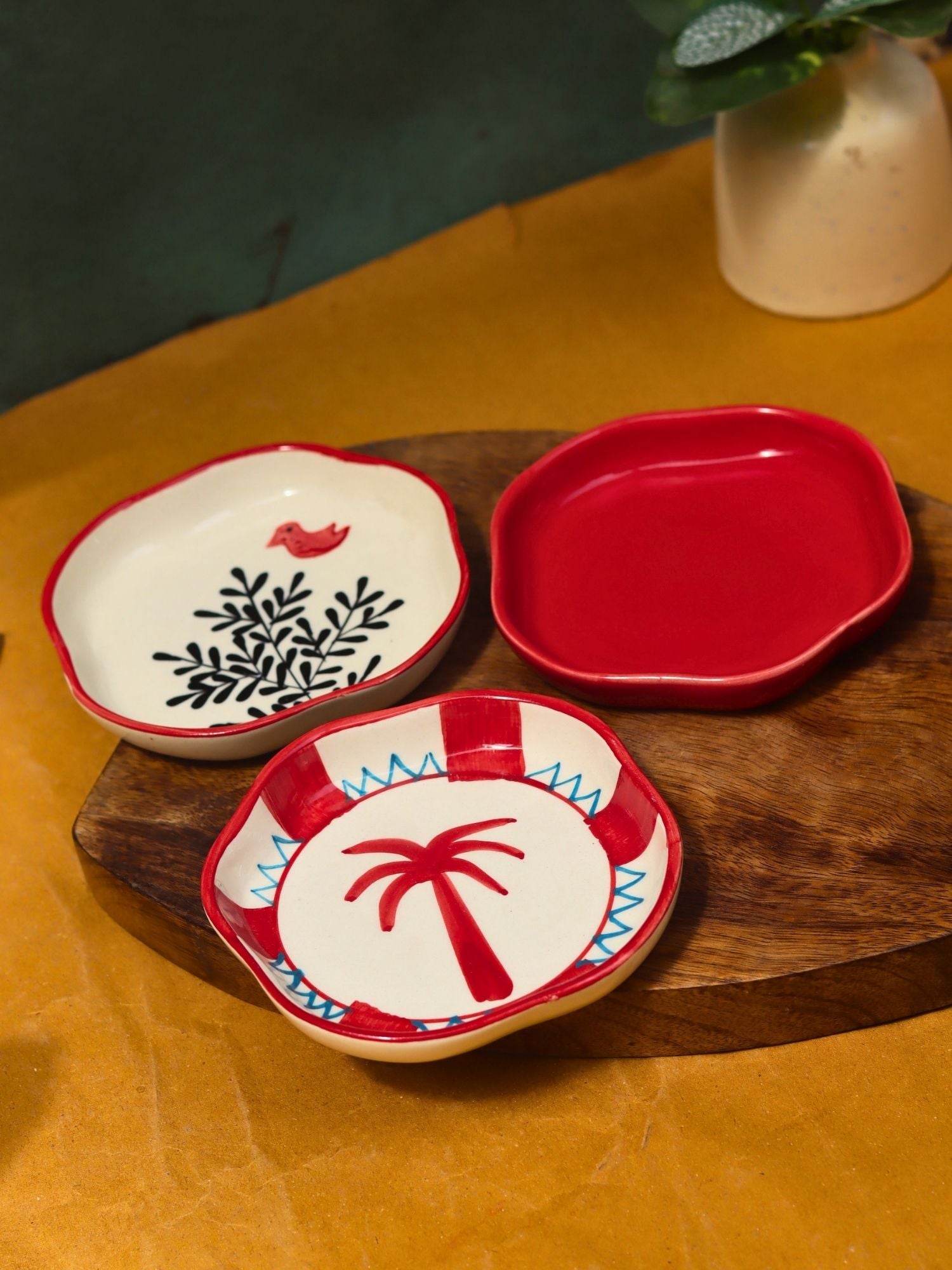 handmade Birdie, Red & Palm Handmade Dessert Plate - Set of 3