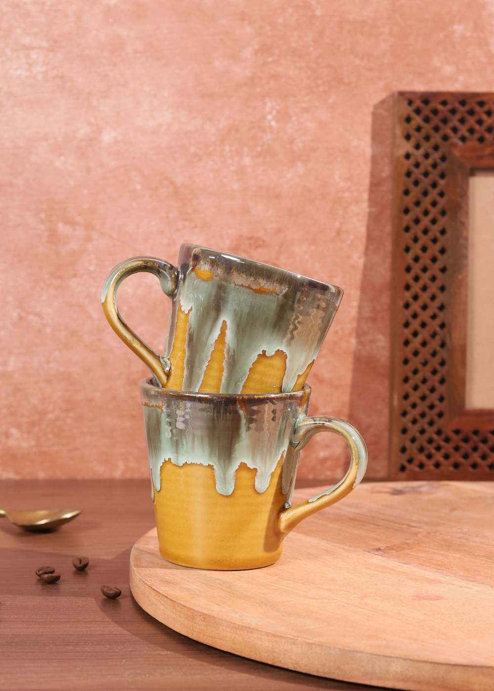 Two coffee mugs ceramic 