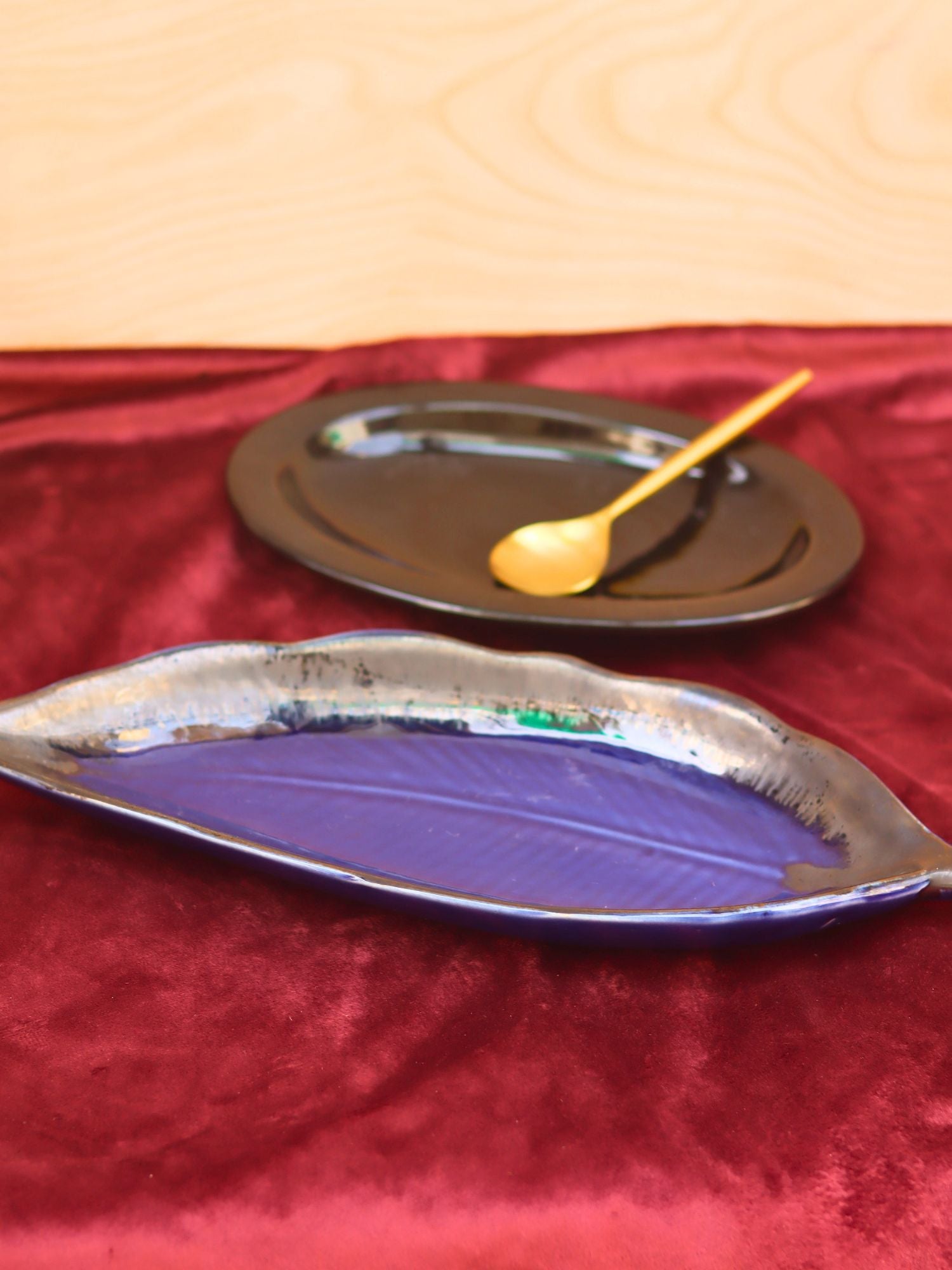 Set of 2 - Electric Blue leaf platter & Black oval platter combo handmade in India