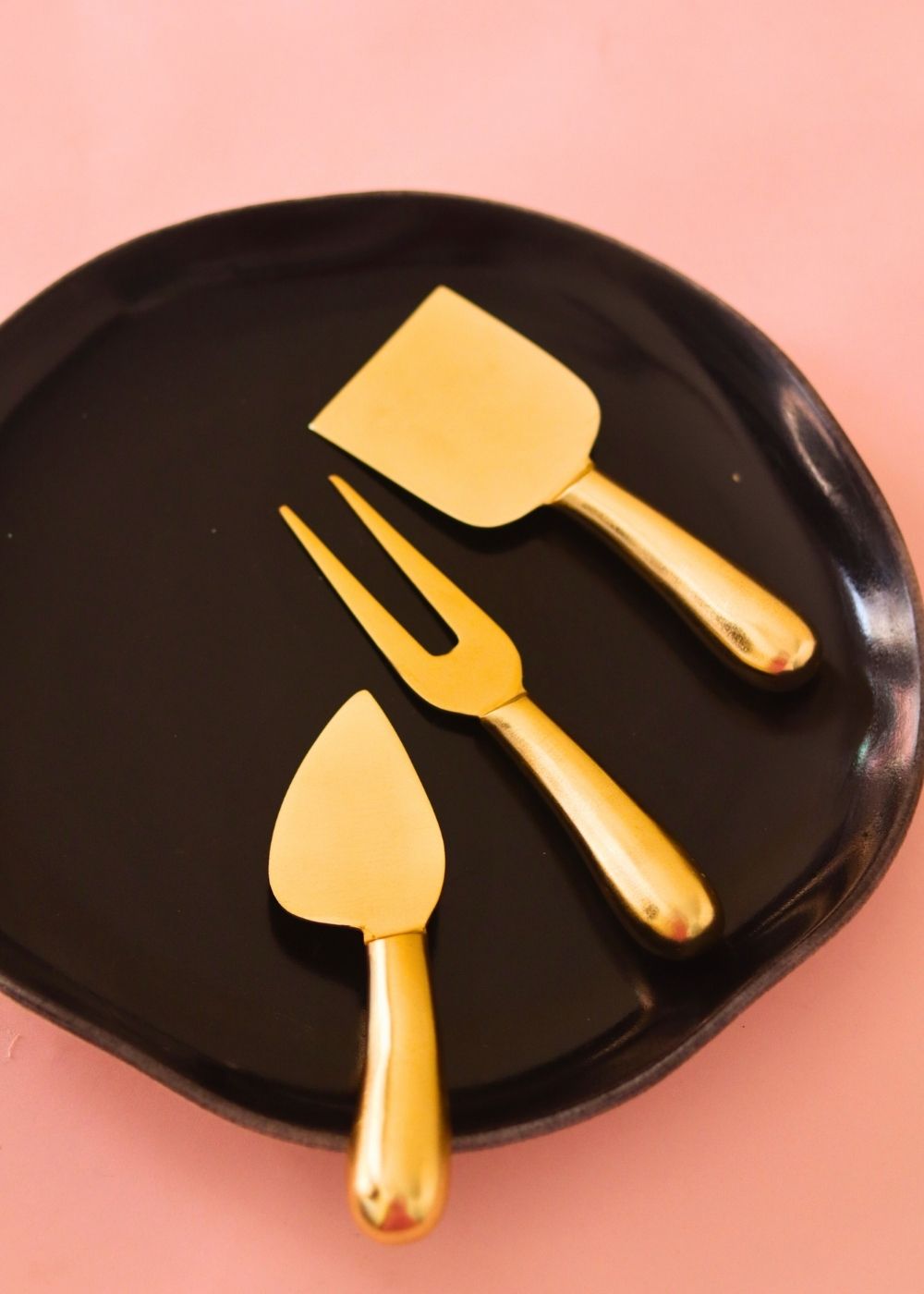Golden Set of Cheese Cutlery 