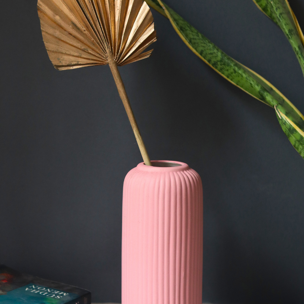 Handmade ceramic pink ribbed flower pot - medium size