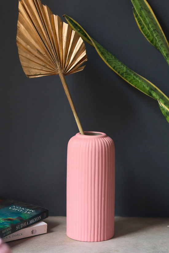 Handmade ceramic pink ribbed flower pot - medium size