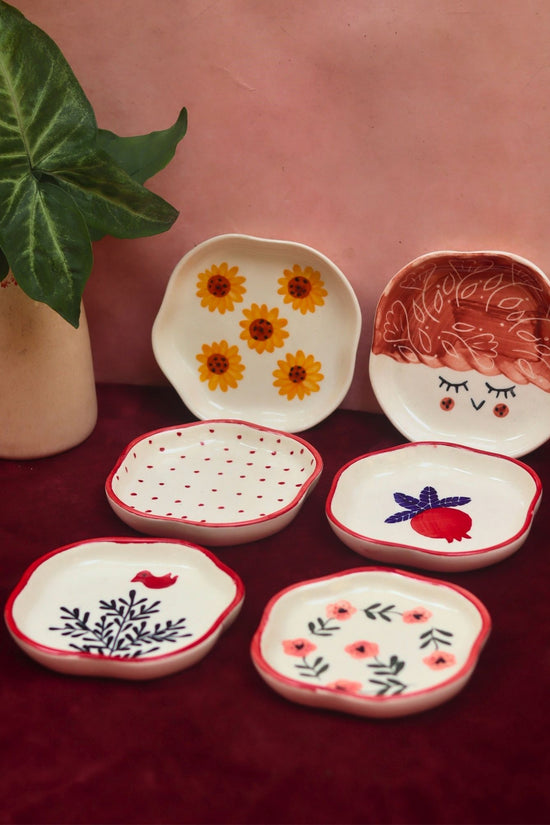 Set of 6 Charming Sweet handmade Dessert Plate (for the price of 5)