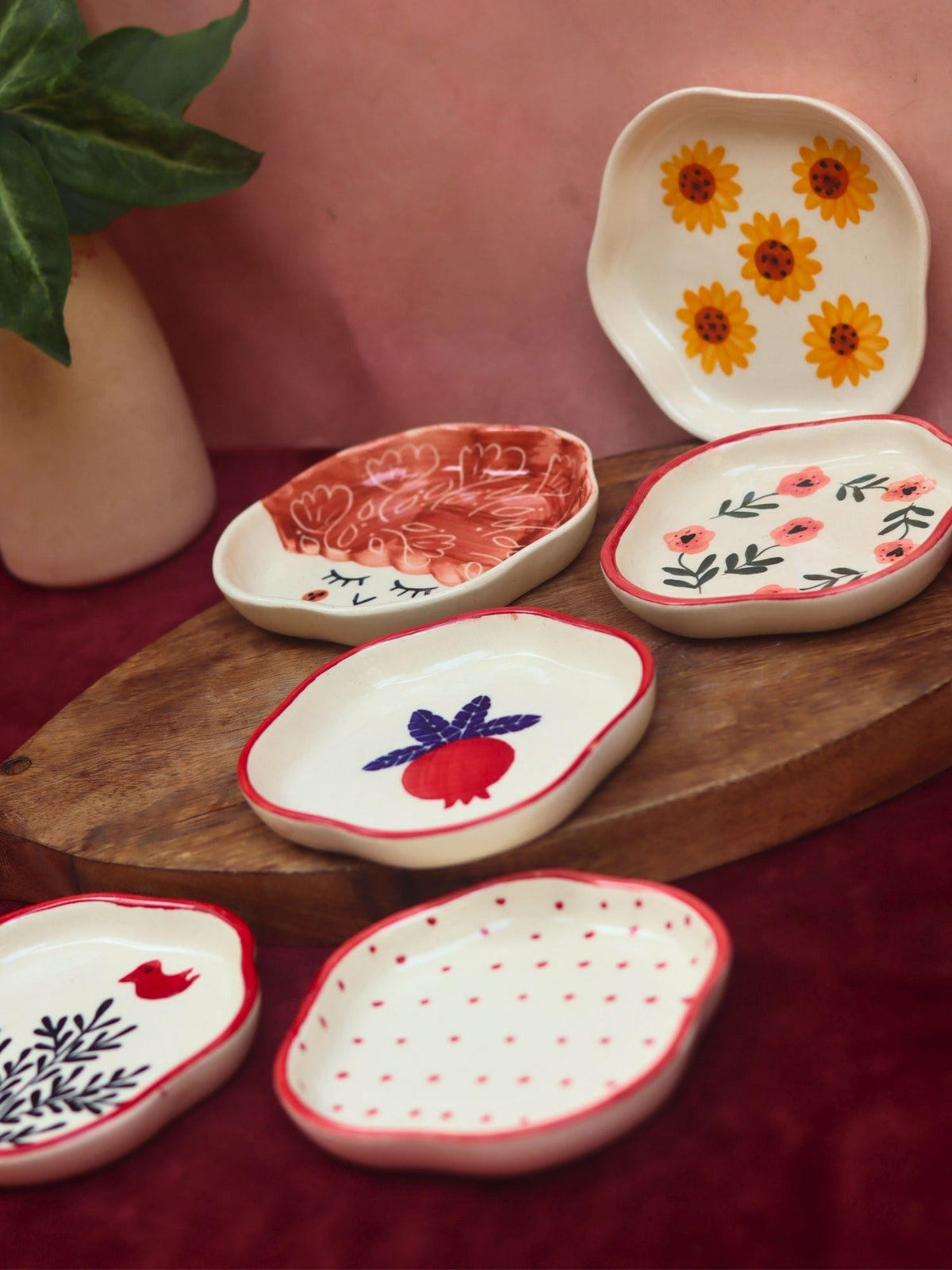 Set of 6 Charming Sweet handmade Dessert Plate (for the price of 5)