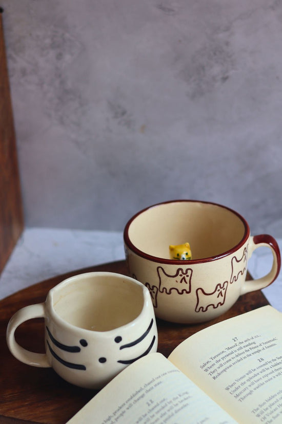The OG Cat & Kitty Mug made by ceramic