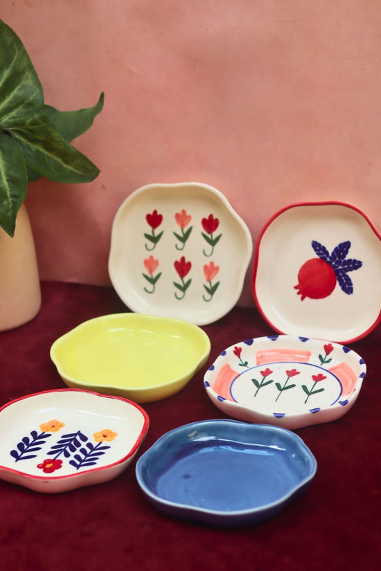 Set of 6 Delightful Treat Handmade Dessert Plate (for the price of 5)
