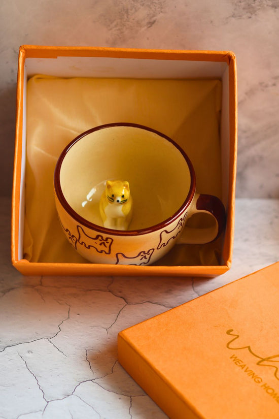 The OG Cat Mug in a Gift Box made by ceramic