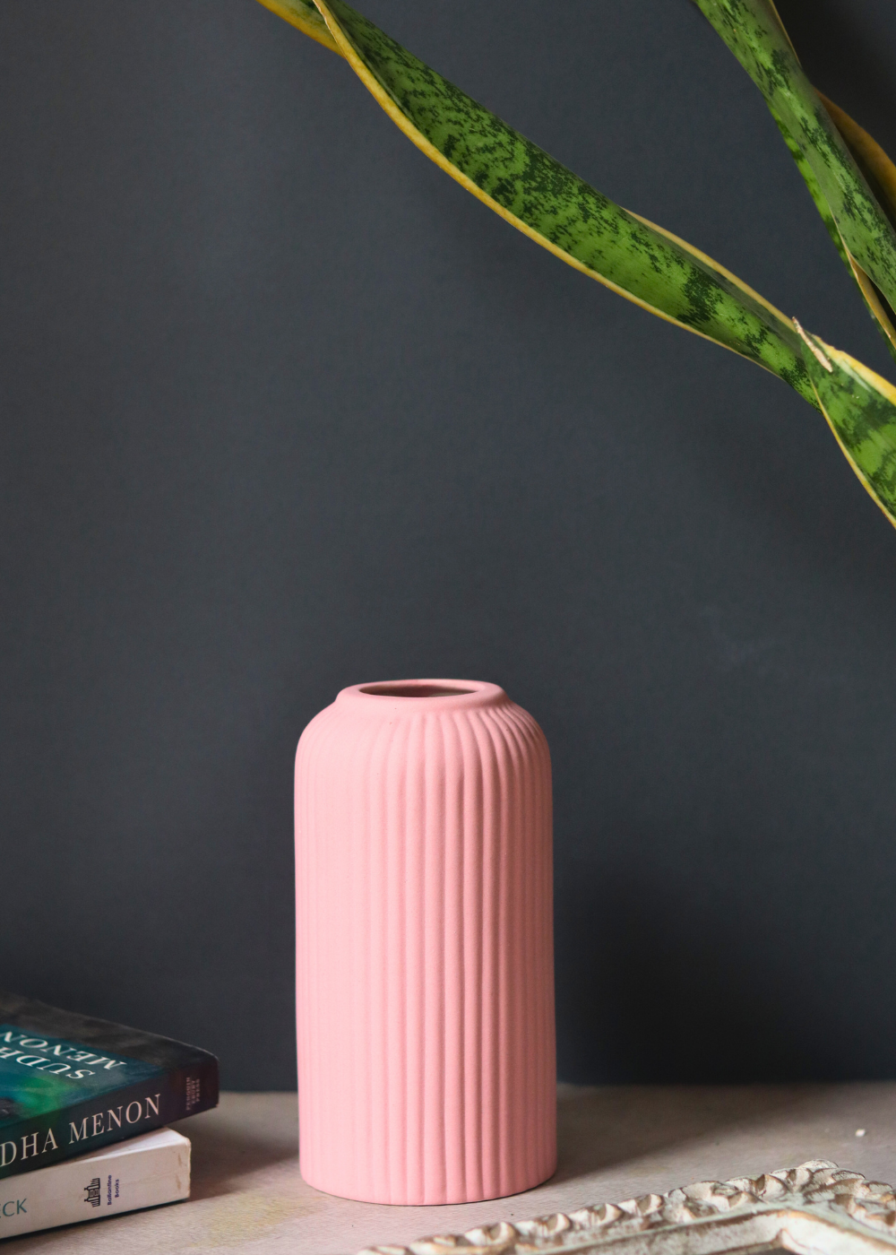 Handmade ceramic pink ribbed flower vase 