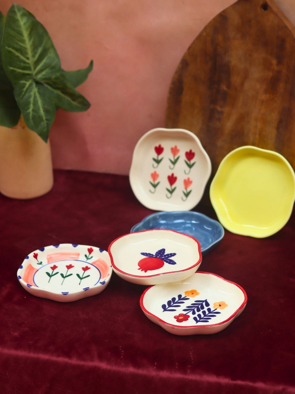 Set of 6 Delightful Treat Handmade Dessert Plate (for the price of 5)
