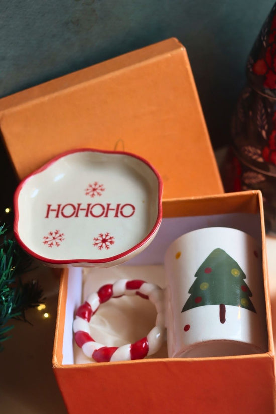 The OG Christmas Mug & HOHOHO Handmade Dessert Plate in a Gift Box made by ceramic