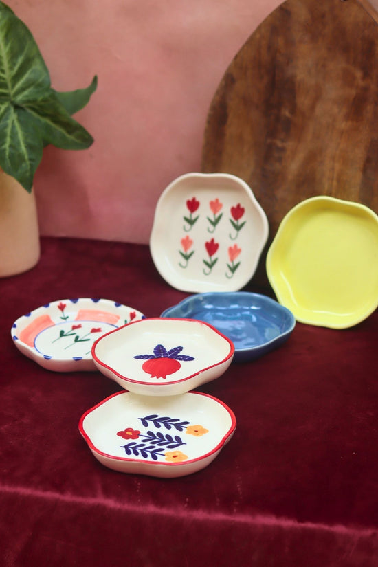 Set of 6 Delightful Treat Handmade Dessert Plate (for the price of 5)